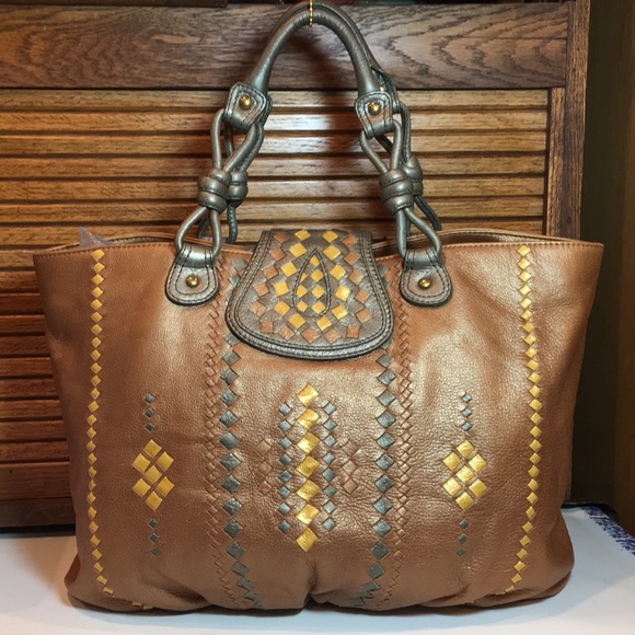 Isabella Fiore Handbags - Isabella Fiore pebble leather satchel handbag with woven designs
